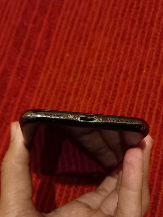 iPhone X 64gb srochno sotiladi kami bor