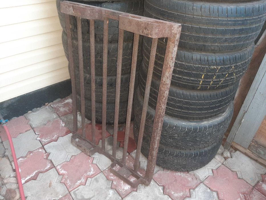 Поддон, палета железная