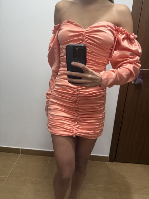 Rochie noua TGH scurta