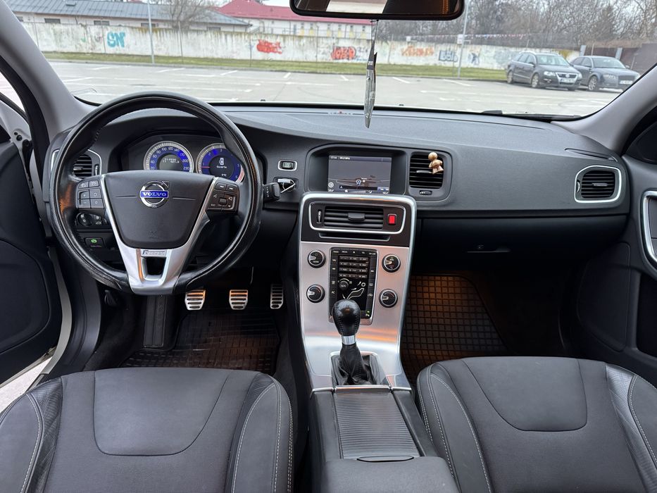 VOLVO S60 RDESIGN 2012 2.0Tdi-163Cp Euro5 Inmatriculat ~ Impecabil