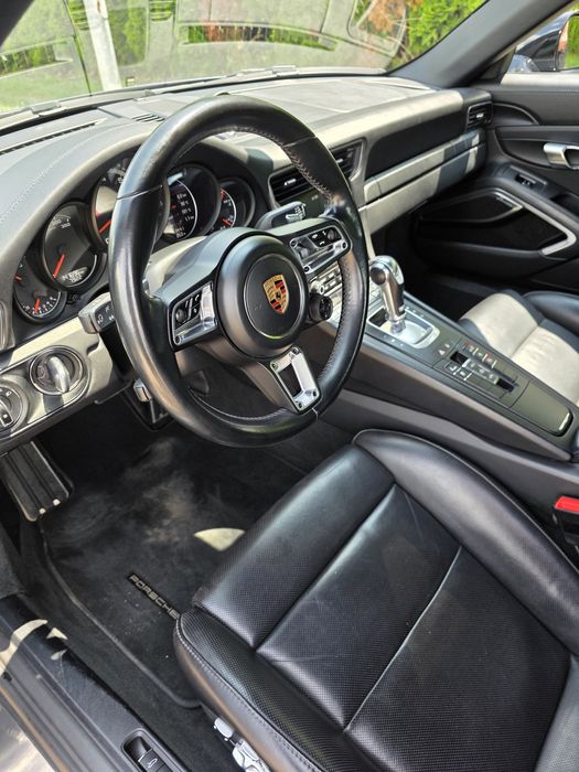 Porsche 911 Turbo S Cabriolet Full
