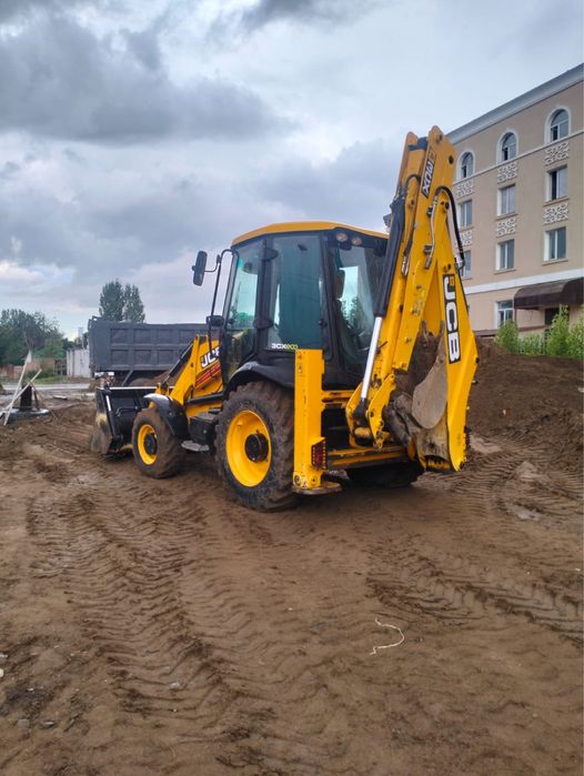 Экскаватор, погрузчик 3в1, ковщ 60,40, гидромолт