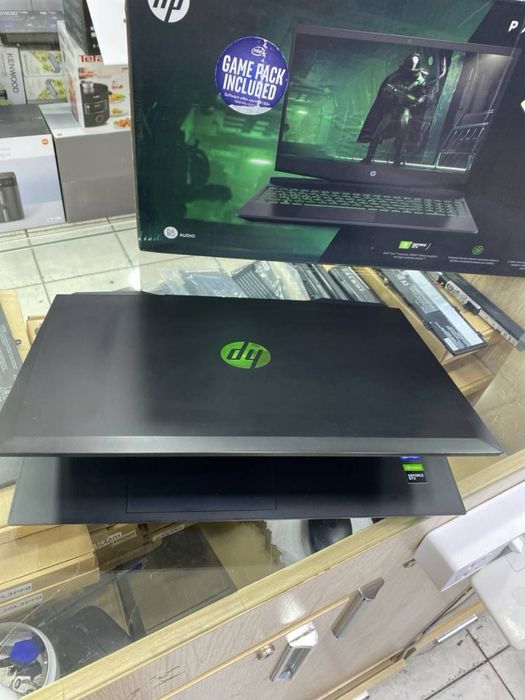 HP Pavilion Core i5-9300H