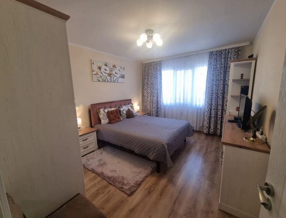 Дава се под наем Четиристаен апартамент в София, Връбница 1 - 90 кв.м за 747.66 € - Снимка #2