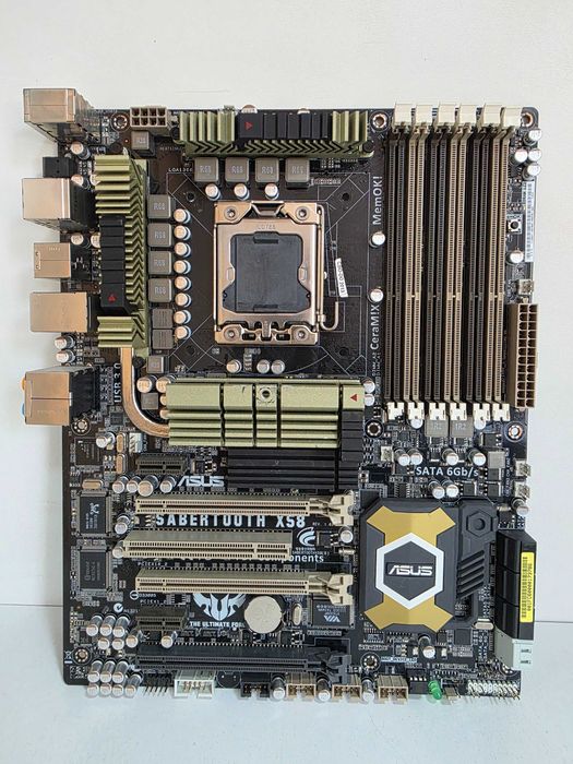 Placa de baza Asus SABERTOOTH-X58 Arad • OLX.ro