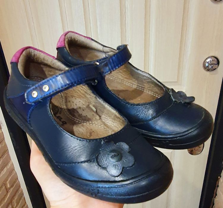 Туфли на девочку. Натуральная кожа
