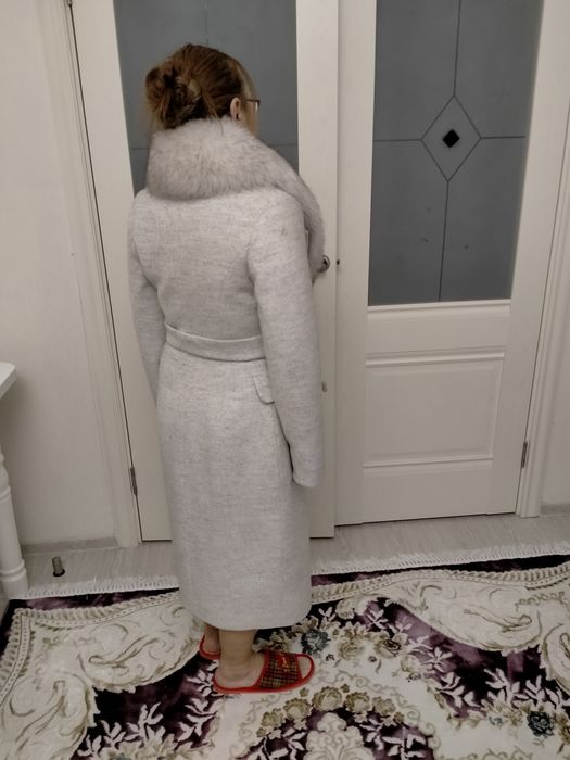 Продам красивое пальто