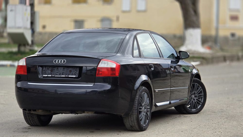 AUDI A4 2004 — imagine 4