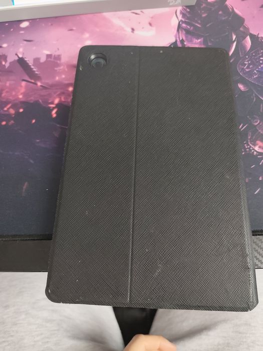 Lenovo tablet fhd plus