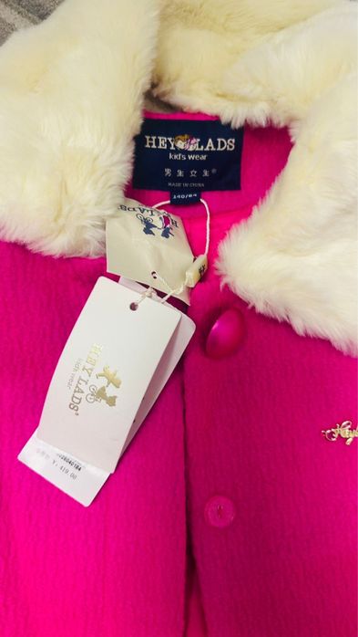 Пальто на девочку 7 лет