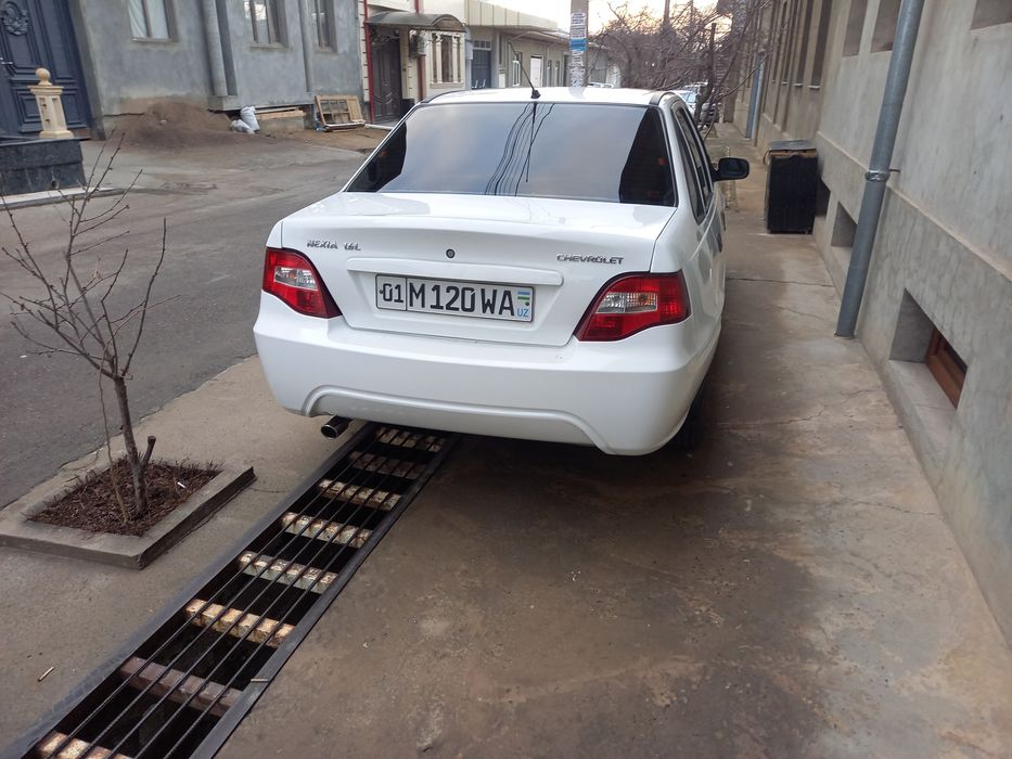 Нексия 2  1.6  донс 2015 йил