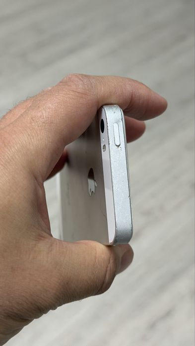 iPhone 5 SE Silver Neverlock-32GB-88%--Amprenta OK-Perfect Functional-