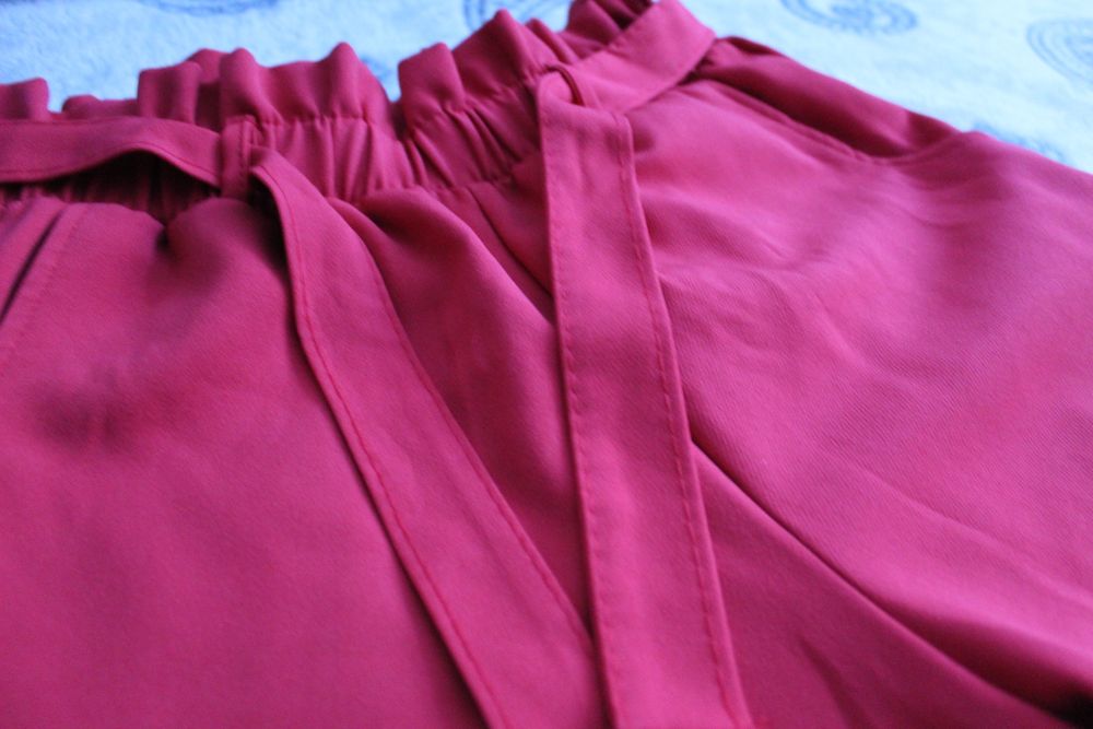 Pantaloni scurti eleganti