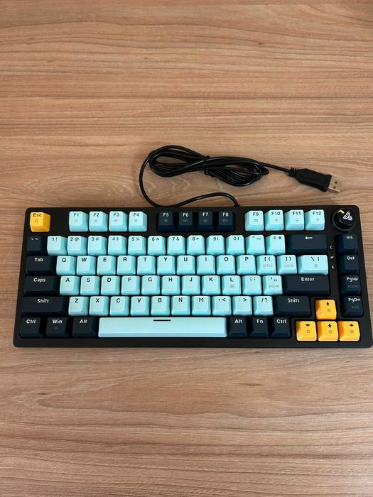 Tastatura Gaming RGB Mecanica Fantech ATOM81 75%, Hot-Swap, Noua