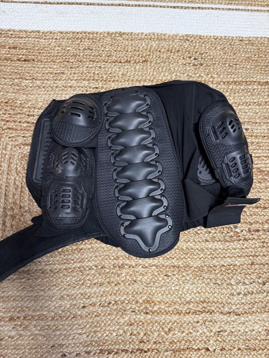 Vind armuri atv adulti si copii instare gorte buna