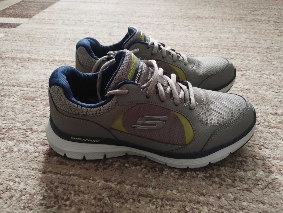 Adidași Skechers barbati