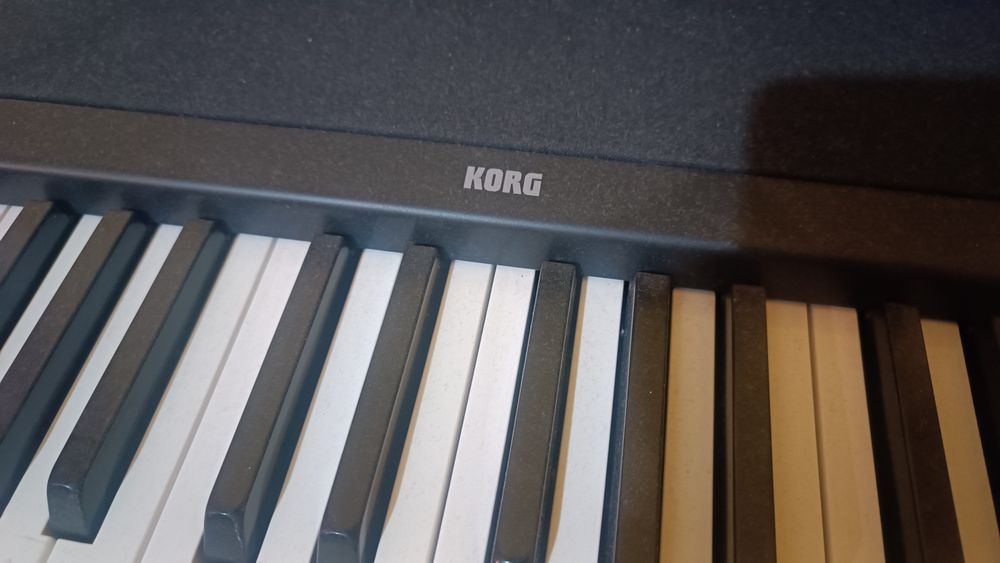 Електронно пиано Korg B1