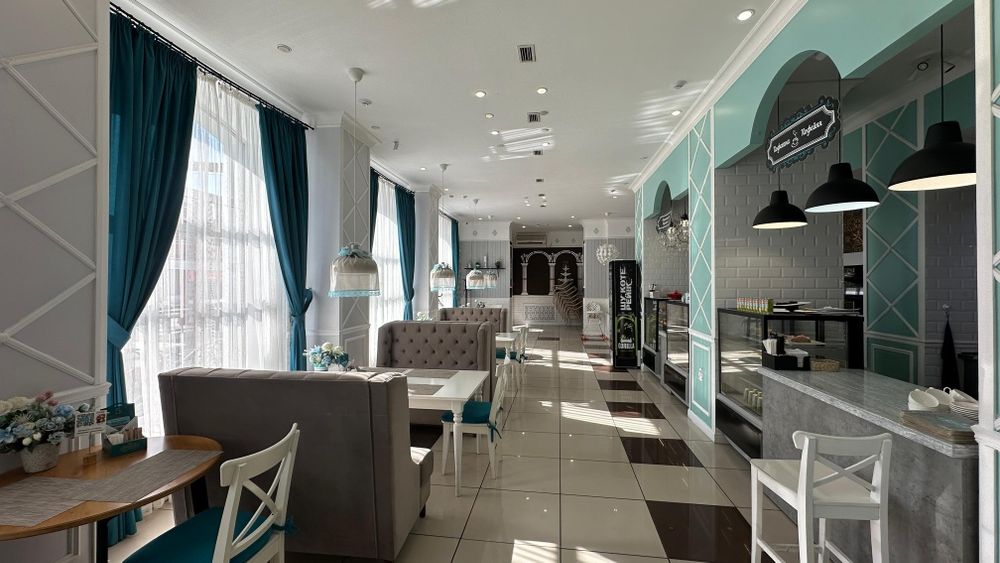 Продаётся действующее кафе на Арбате