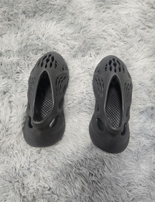 Yeezy Foam Runner