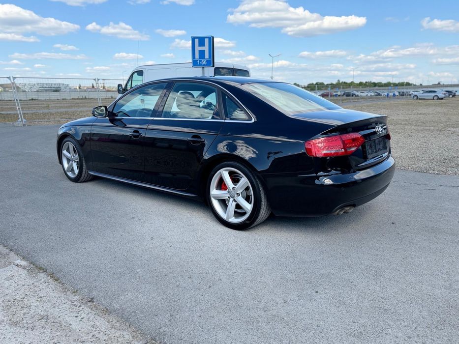 Audi A4 B8 Sedan, S-line, 2.0 TDI, 143 cp, an 2010