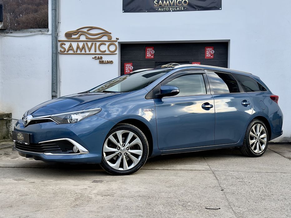 Toyota auris executive hybrid | garantie | rate