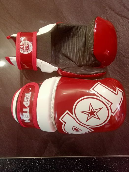 Екипировка за таекуондо ITF