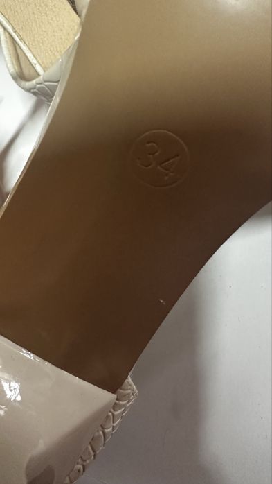 Продам босоножки, 34 размер, 1–2 раза б/у