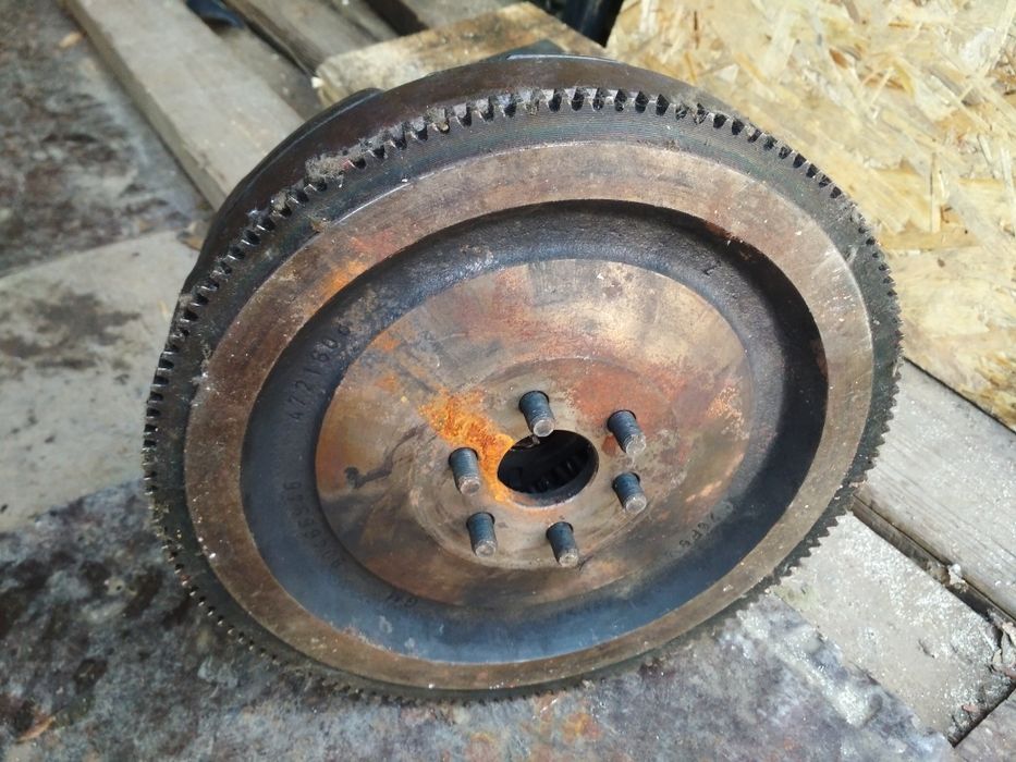 Продам сцепление Мерседес