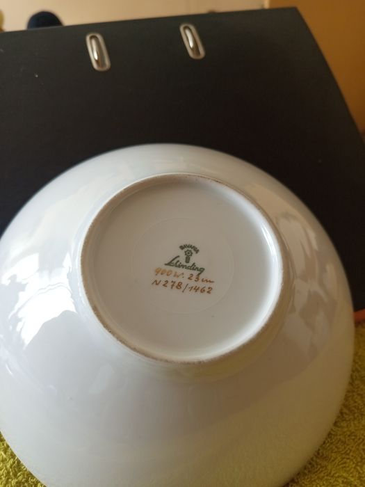 Красиви статуетки