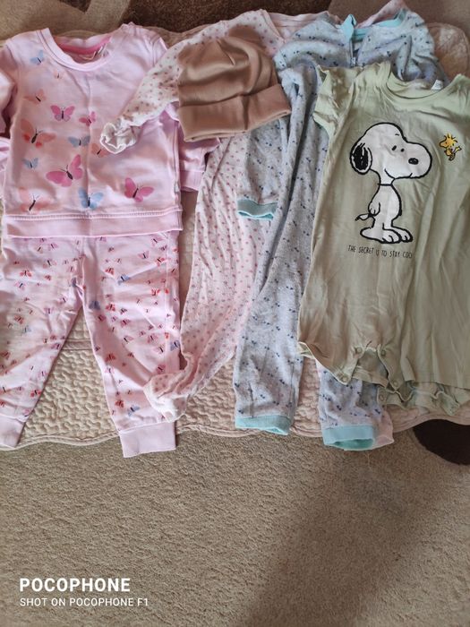 Продам детские вещи