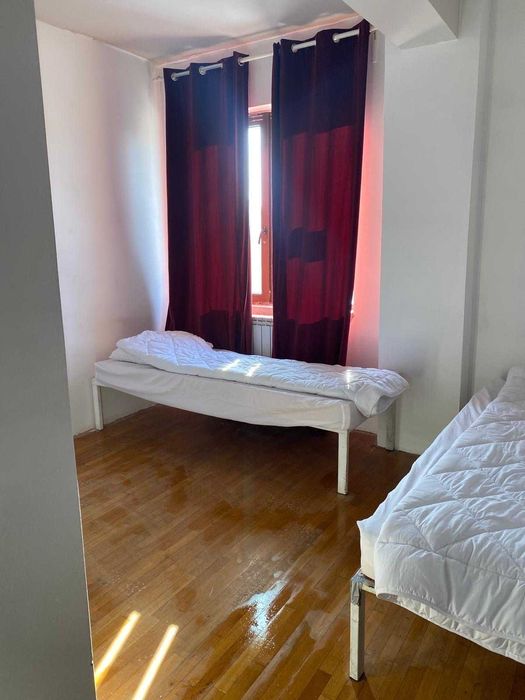 Cazare ieftina muncitori conditii f bune 16 - 20 locuri in 2 apartamente si o garsoniera