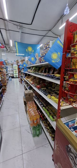 Продам стелажи, полки