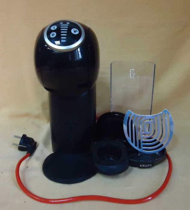 Кафемашина с гаранция 1 година Automat NESCAFÉ® Krups Dolce Gusto Genio S Plus.Black Крупс за капсули система Долче густо