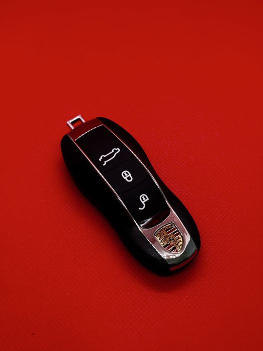 Copiere și programare chei Porsche – soluție rapidă, sigură