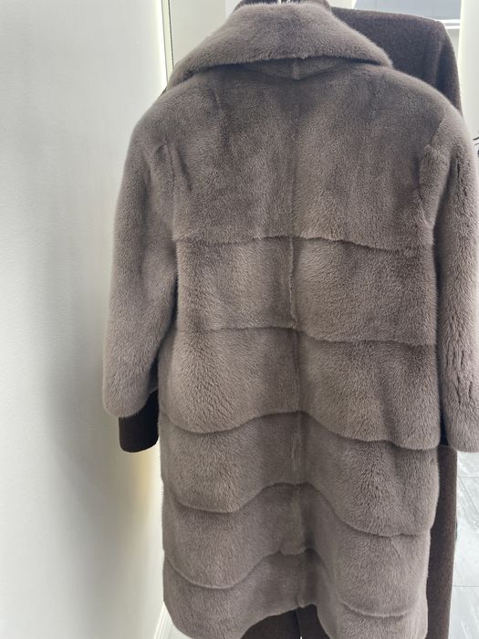 Продам шубу норковую