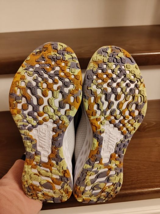 Adidasi Nike fete marimea 36.5