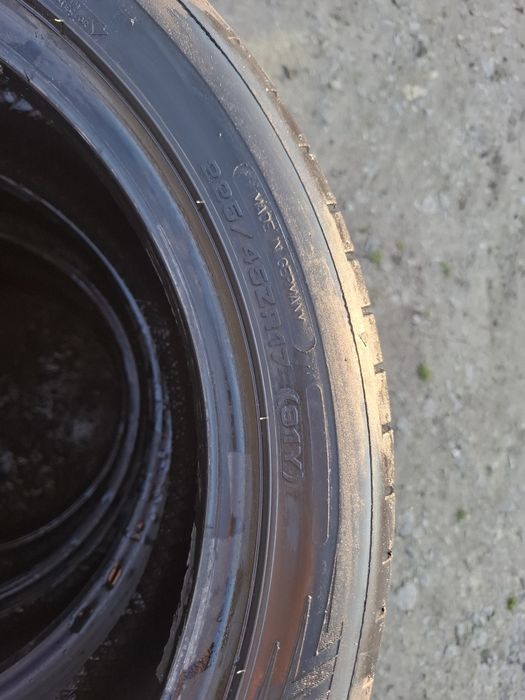 Vand set 4 anvelope 225 45 17 dunlop bune de vara dot 2021