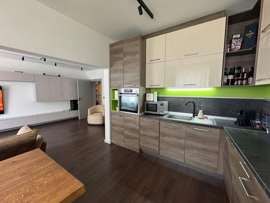 Четиристаен апартамент под наем в ж.к. Гео Милев, 2222100