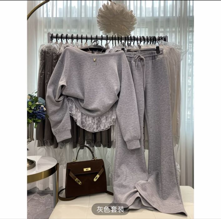 Спортивный костюм