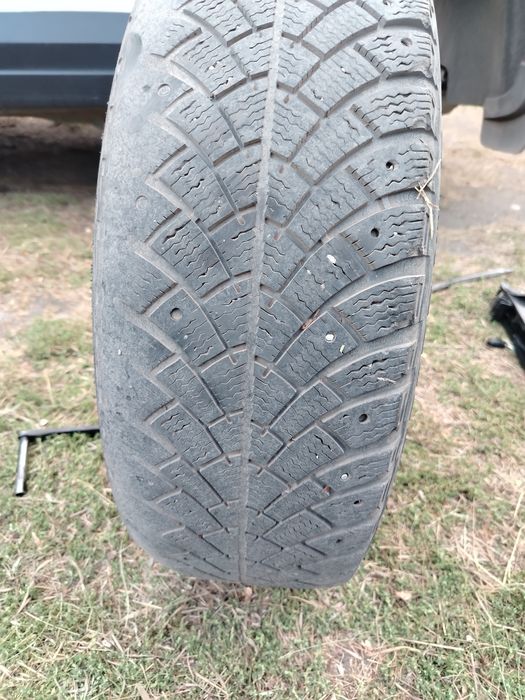 Продам летние  шины R16