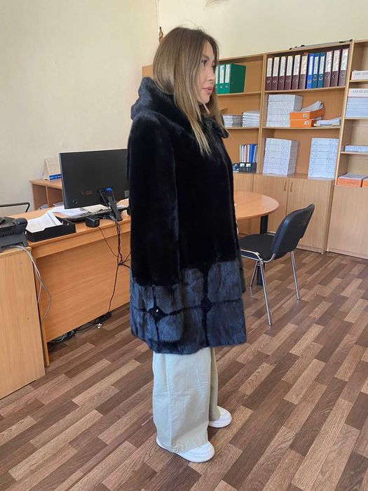 Продается норковая шуба