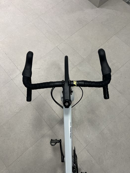Cube cross race pro. Marime 56