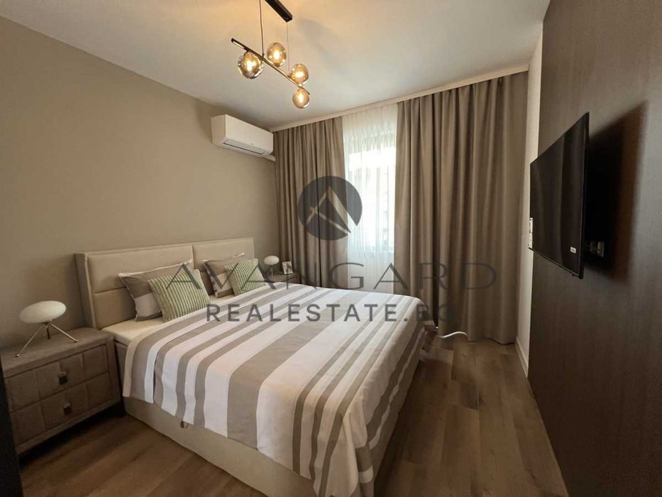 Продава се Двустаен апартамент в Пловдив, Остромила - 74 кв.м за 2137 €/кв.м - Снимка #5