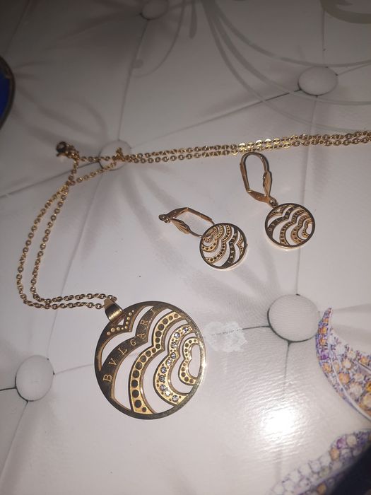 Бижутерия сатылады