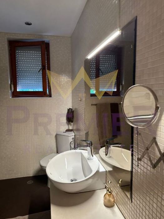 Продава се Тристаен апартамент в София, Лозенец - 99 кв.м за 4162 €/кв.м - Снимка #10