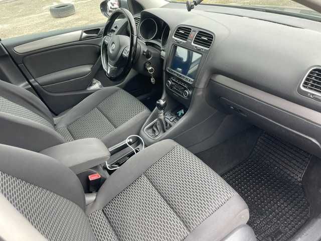 Volkswagen Golf 6  2,0 TDI