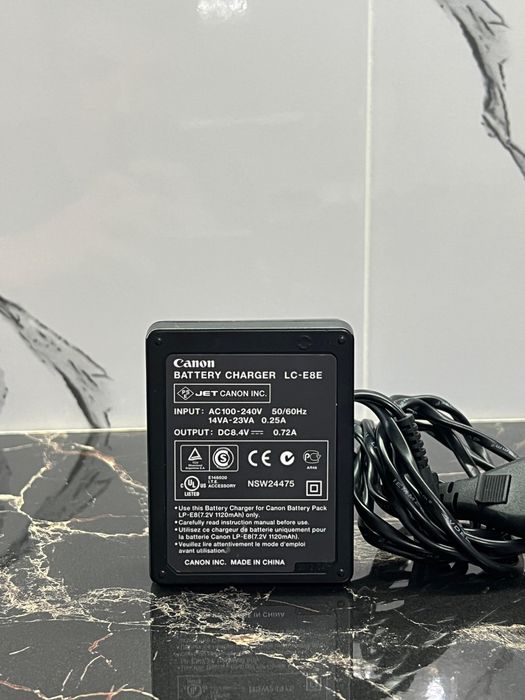 Фотоаппарат canon 550d