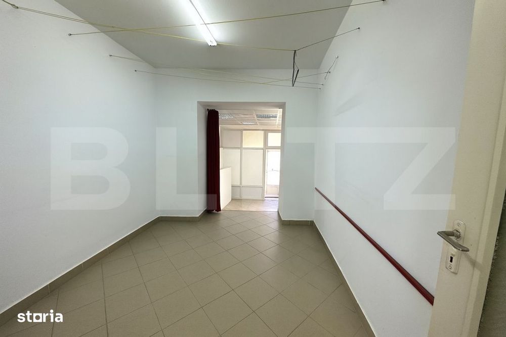 Apartament 2 camere, 2 bai, 68 mp, zona Cetate — fotografia 1