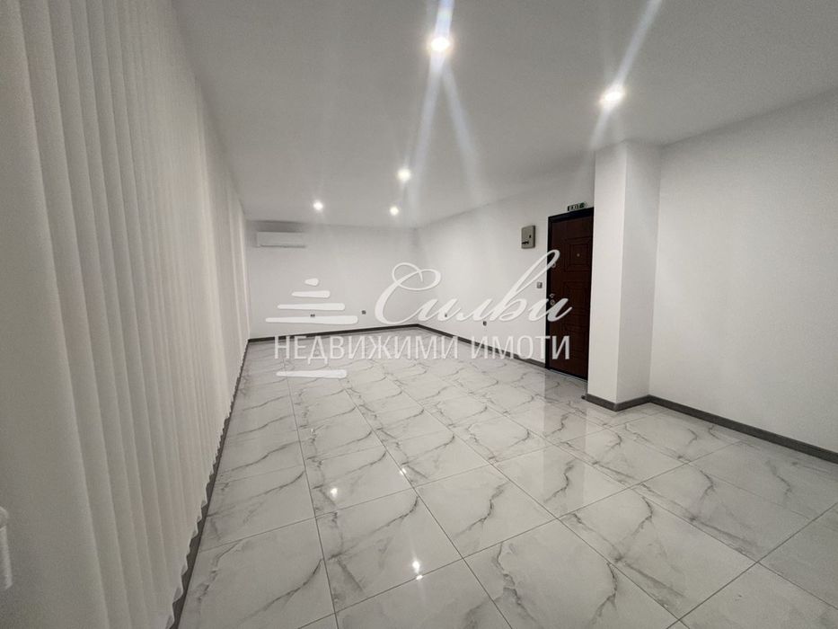 Офис в сграда НОВО СТРОИТЕЛСТВО - кв. Център!