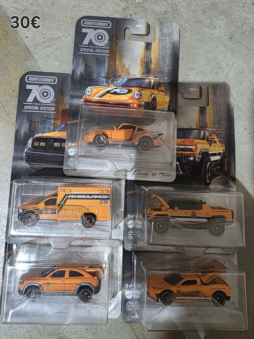 Hot wheels - колички 1/64